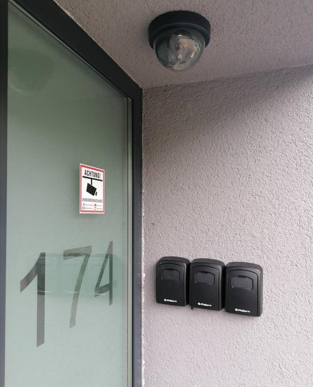 Sleep Well Apartments Detmold - Tempur Beds- Neu - Top Lage - Free Parking - Wifi Exterior photo
